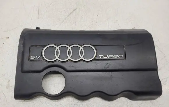 Audi A4 S4 B5 8D Engine cover (trim) 058103724B