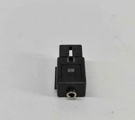 Skoda Yeti (5L) AUX in-socket connector 5Q0035724