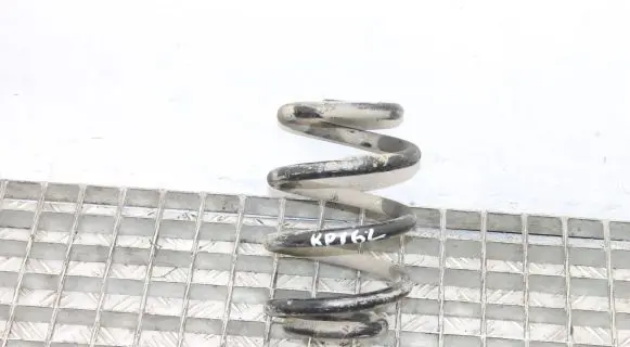 Mercedes-Benz A W176 Rear coil spring