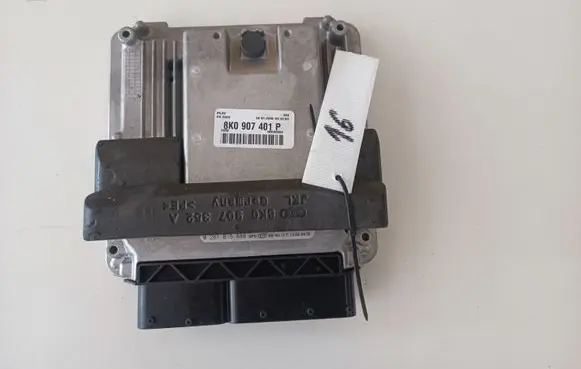 Audi A5 8T 8F Engine control unit/module 8K0907401P