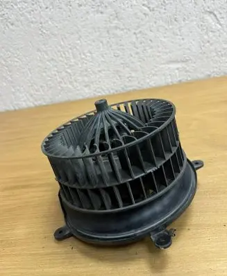 Mercedes-Benz E W210 Air conditioning (A/C) fan (condenser) 9041301117 D8422