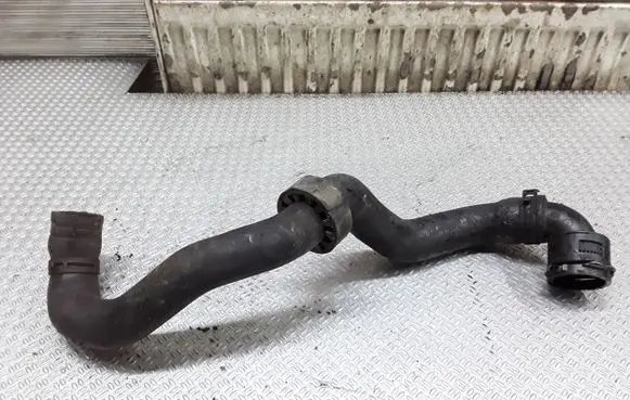 Volkswagen Caddy Engine coolant pipe/hose
