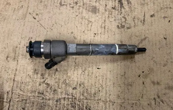 Mercedes-Benz B W245 Fuel injector A6400700787
