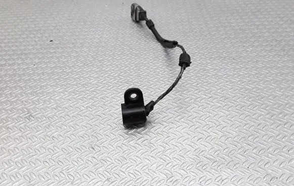 Mitsubishi Grandis Camshaft position sensor