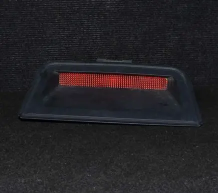 Nissan Tiida C11 Third/center stoplight