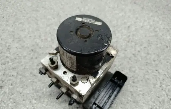 Volvo S80 ABS Pump