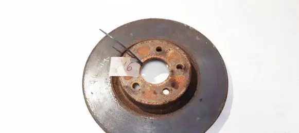 Volvo V50 Front brake disc ventiliuojamas