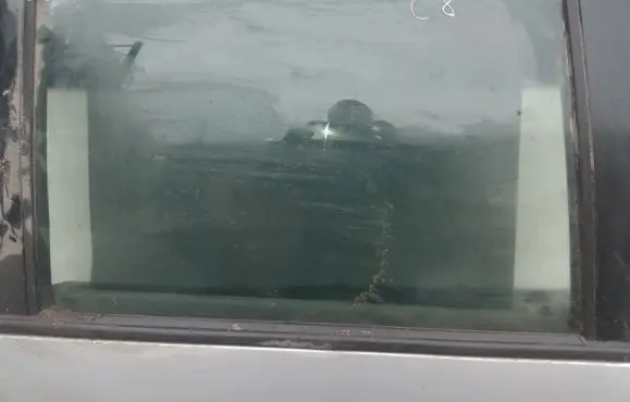 Citroen C8 Rear door window glass