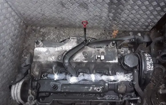 Volvo XC90 Engine D5244t