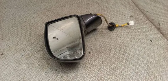 KIA Carens II Front door electric wing mirror 