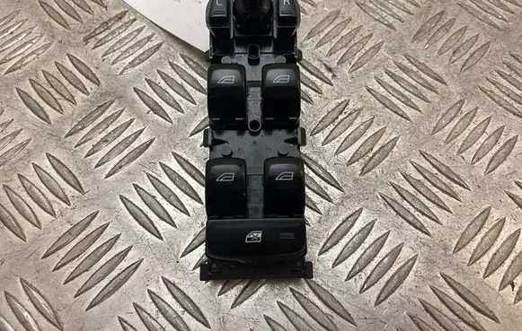 Volvo XC90 Electric window control switch 31433926