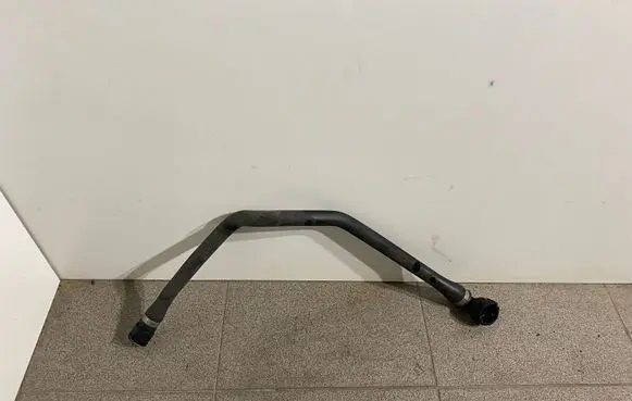 BMW 5 E60 E61 Engine coolant pipe/hose 1437865