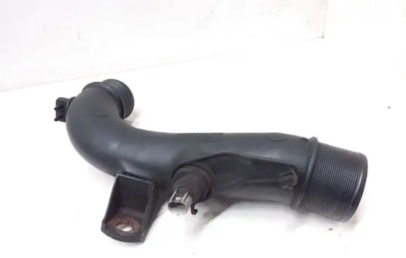 Toyota Avensis T250 Intercooler hose/pipe 173620R010