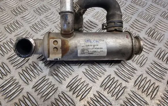 Ford C-MAX I EGR valve cooler VP1U3H9P445BA 9646762280