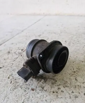Volkswagen Fox Mass air flow meter 0281002531 038906461B