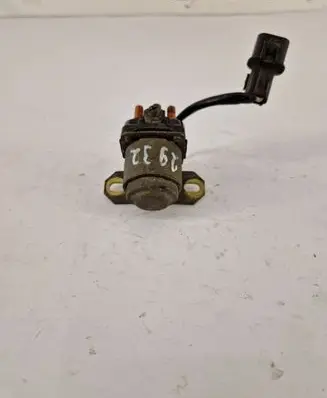 Mitsubishi Pajero Glow plug pre-heat relay MD34275