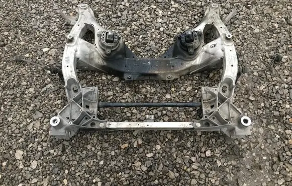 BMW 5 F10 F11 Front axle beam 