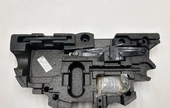 Renault Laguna III Tool set 995450001R FB13809