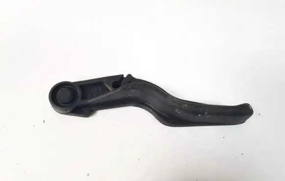 Opel Astra H Engine bonnet (hood) release handle
