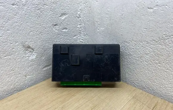 Volvo S70 V70 V70 XC Alarm control unit/module 9459480 MB2323008200