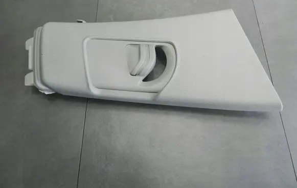 (B) pillar trim (top)