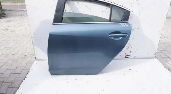 Mazda 6 Rear door