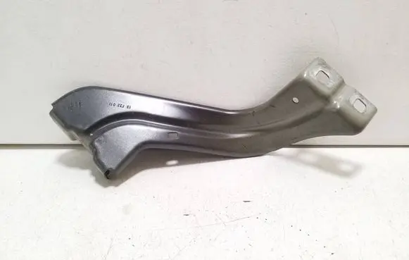 Audi Q3 F3 Fender mounting bracket 83A821150