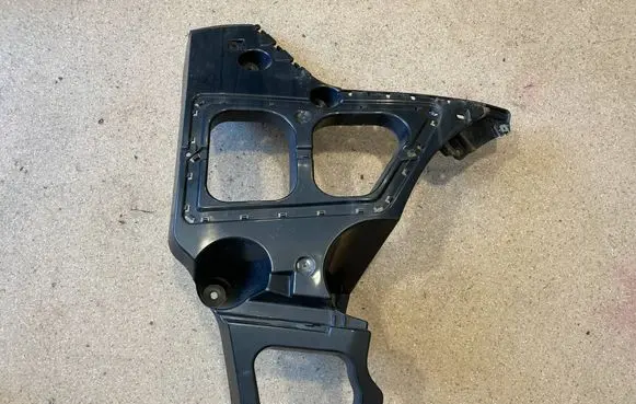 BMW X6 E71 Rear bumper mounting bracket 7176246