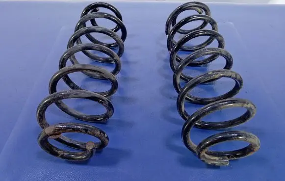 Peugeot 308 Rear coil spring