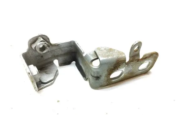 Renault Megane IV Fender mounting bracket