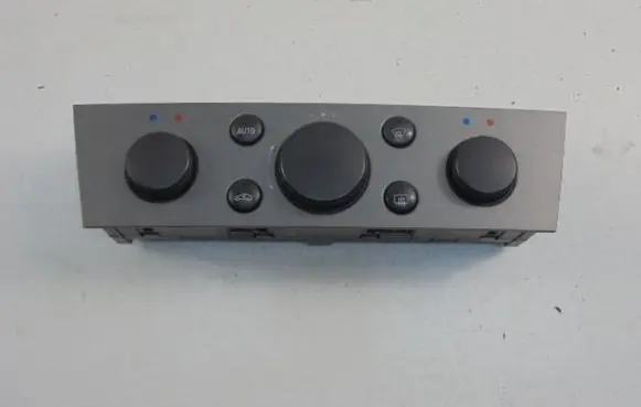 Opel Vectra C Air conditioning/heating control unit 13138196