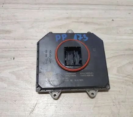 Fiat 500X Xenon control unit/module 147000077401 10EEG180947