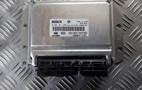 KIA Sorento Engine control unit/module 0281011283 391004A720 88B4TI01