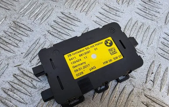BMW 5 G30 G31 Other control units/modules 6813097 64116813097