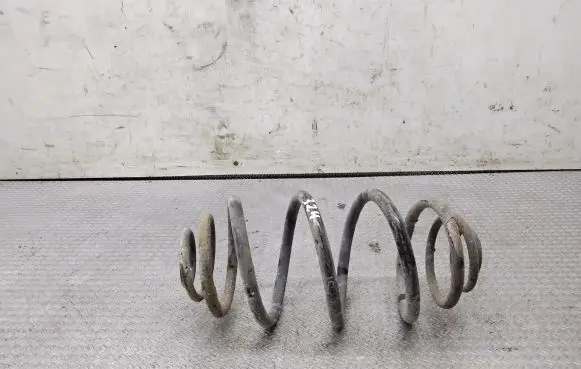 Opel Astra G Rear coil spring
