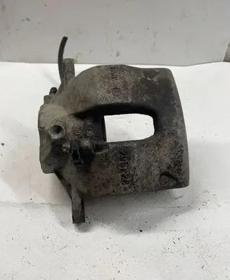 Mercedes-Benz C W204 Front brake caliper