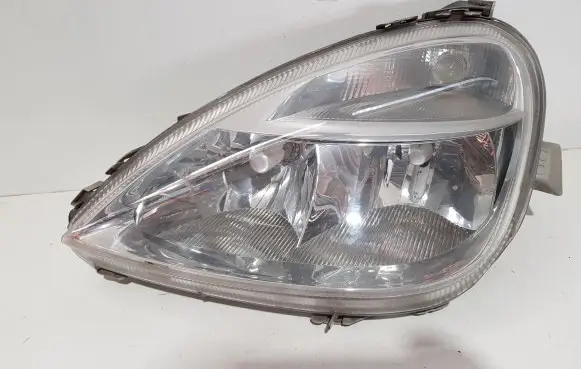Mercedes-Benz A W168 Headlight/headlamp A1688201761