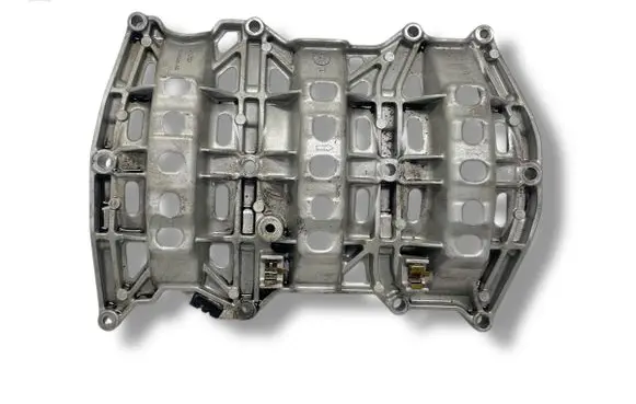 Jaguar F-Pace other engine part G4D36C800AD