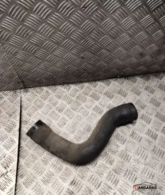 Intercooler hose/pipe