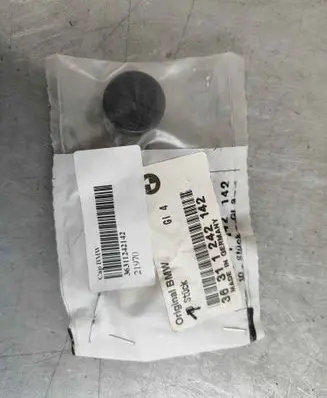 BMW M5 F90 Original wheel cap 36311242142 1242142