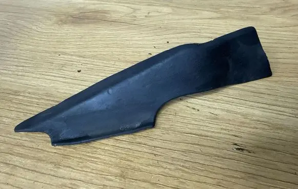 Volvo XC90 Windshield trim 8662736