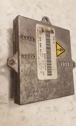 Volkswagen Touran I Headlight ballast module Xenon 1307329090 1T0907391
