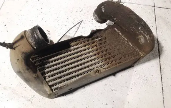 Audi 80 90 S2 B4 Intercooler radiator