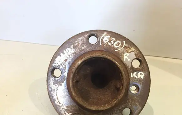 BMW 1 F20 F21 Front wheel hub 6797164
