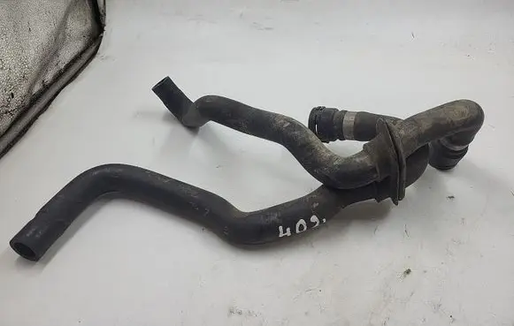 Audi A6 S6 C5 4B Engine coolant pipe/hose