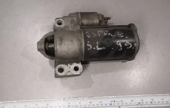 Renault Espace III Starter motor 0043JCD D7R17