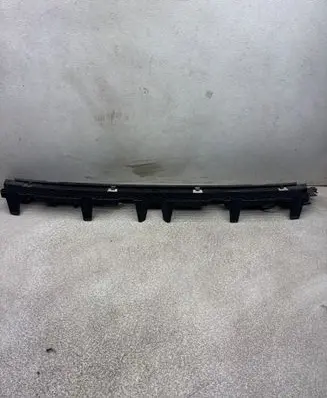 Volkswagen PASSAT B8 Rear bumper mounting bracket 3G9807863