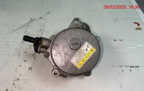 KIA Soul Vacuum pump 28810-2A101