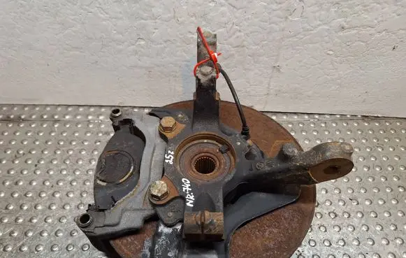 Fiat Bravo Front wheel hub spindle knuckle S25056740