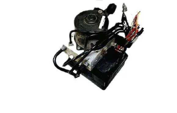 Volvo V40 ABS Pump 30736588 30736589A